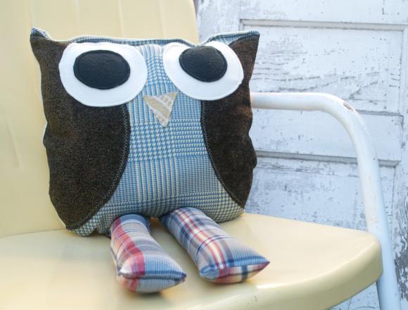 Rufus Owl Pillow